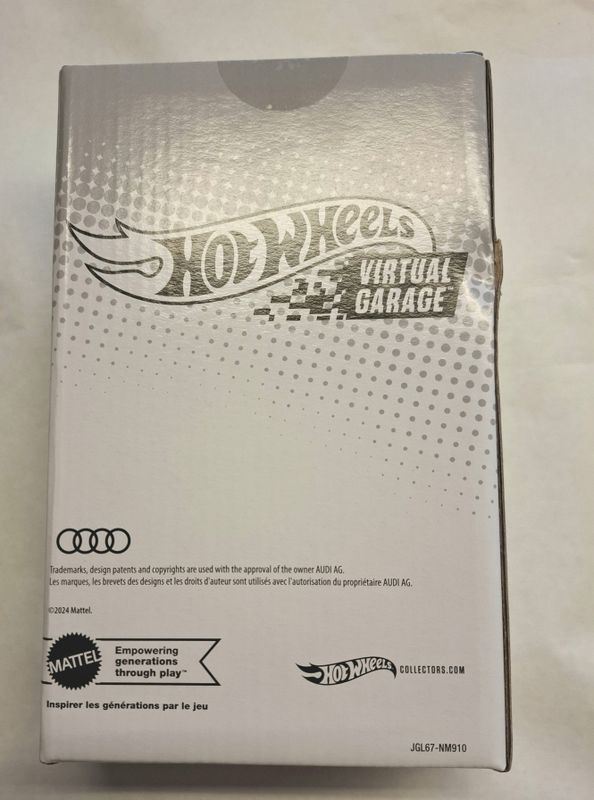 Audi RS 2 Avant 1994 - Hot Wheels 1:64 NFTH Garage