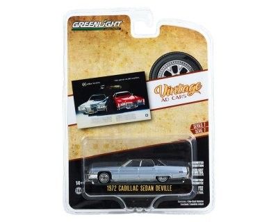 Cadillac Deville sedan 1972 blå - Greenlight 1:64