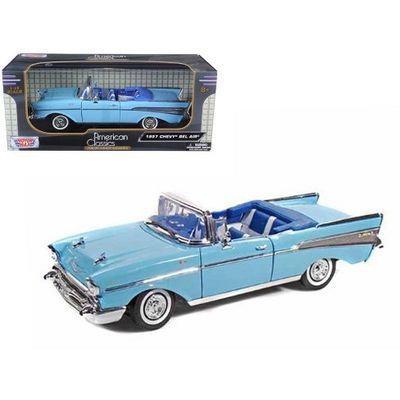 Chevrolet Bel Air 1957 Convertible - ljusblå - Skala 1:18