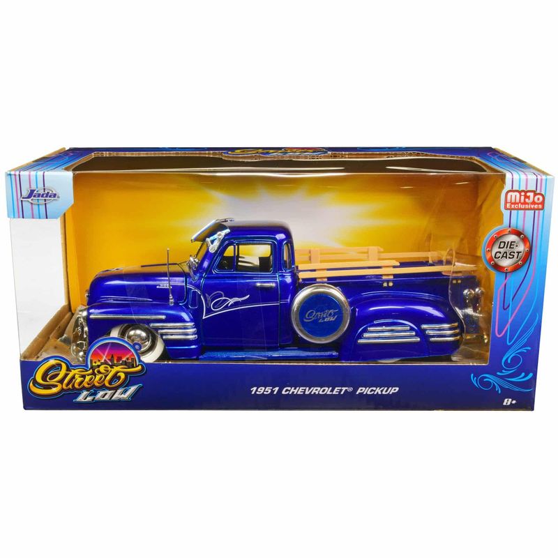 Chevrolet Pickup 1951 blå - skala 1:24