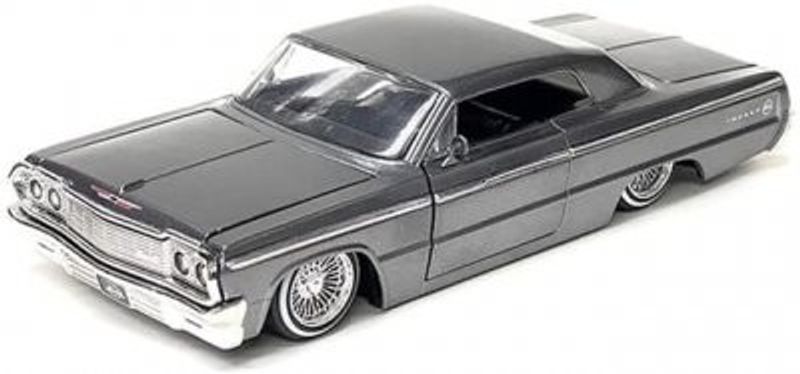 Chevrolet Impala 1964 low rider - grå - skala 1:24