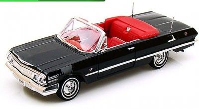 Chevrolet Impala Conv. 1963 svart - skala 1:24
