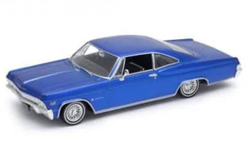 Chevrolet Impala SS 396 Tuning blå 1965 - skala 1:24