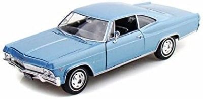 Chevrolet Impala SS 396 light blå, 1965 - skala 1:24