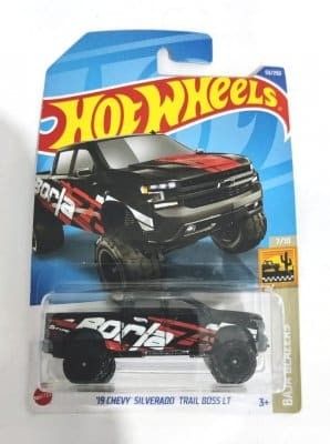 Chevrolet Silverado TrailBoss LT 2019 - Hot Wheels 1:64