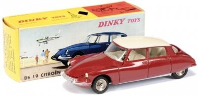 Citroen DS 19 röd - skala 1:43