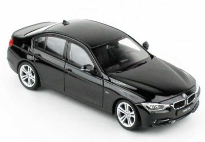 BMW 335i 2014 svart - Skala 1:24