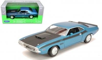 Dodge Challenger T/A 1970 metallic blå - skala 1:24