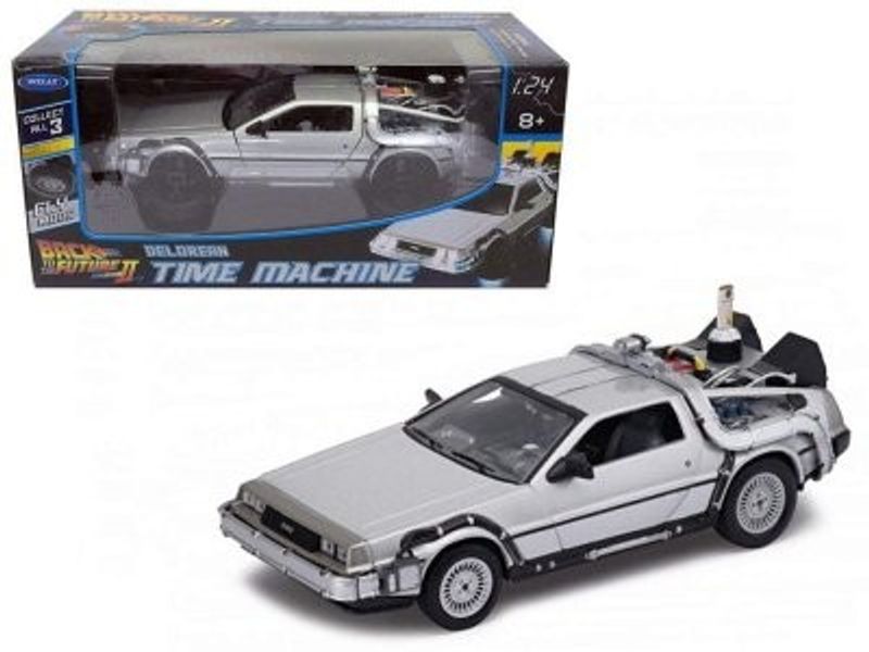 DeLorean Back to the future II - skala 1:24