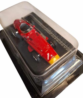 F1 Maserati 1957 Juan-Manuel Fangio - skala 1:43