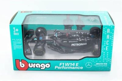 F1 Mercedes AMG no 63 George Russell 2023 - skala 1:43