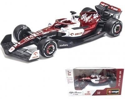 F1 Alfa Romeo 2022 Guanyu Zhou - skala 1:43