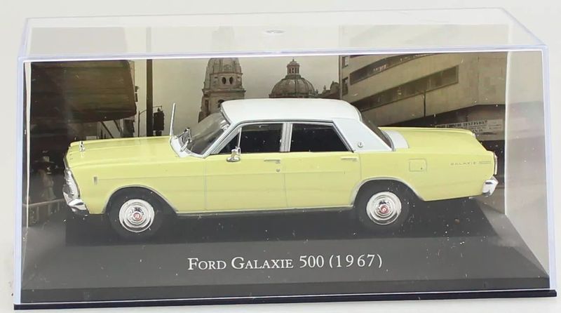 Ford Galaxie 500 1967 - skala 1:43