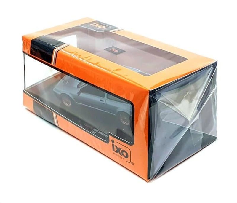 Ford Sierra RS Cosworth 1987 blå - skala 1:43