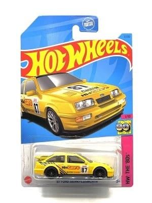 Ford Sierra Cosworth 1987 gul - Hot Wheels 1:64