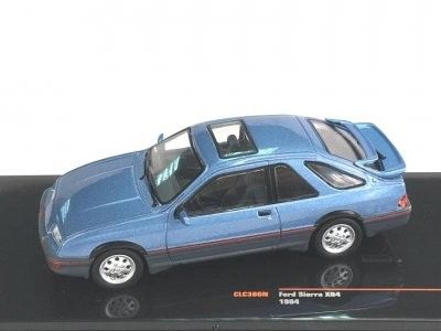 Ford Sierra XR4 1984 blå met. - skala 1:43
