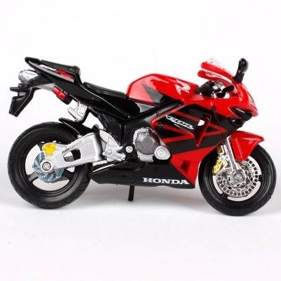 Honda CBR 600RR 2007 - skala 1:18