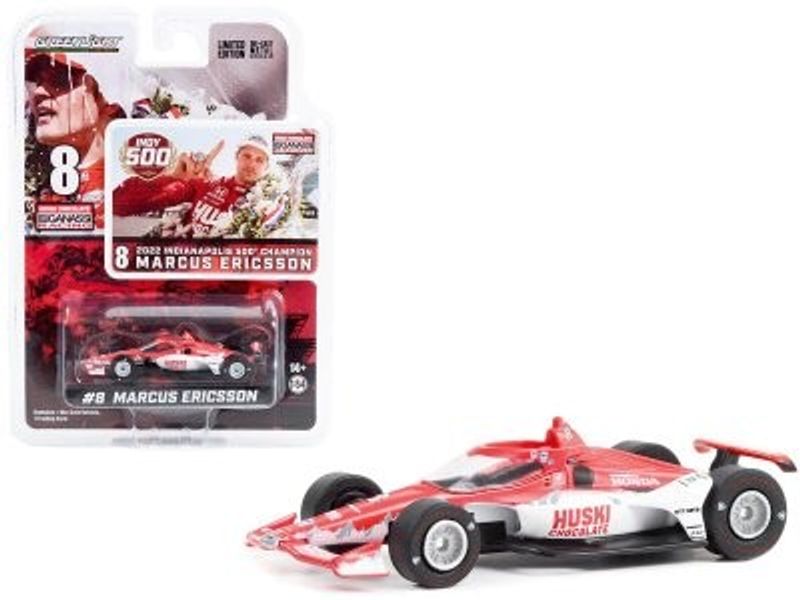 Marcus Ericsson 2022 Indy 500 winner - Skala 1:64 (skadad bil)