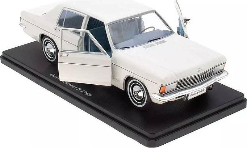 Opel Admiral B 1969 vit - skala 1:24 (se beskrivning)