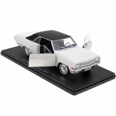 Opel Diplomat V8 Coupe 1965 vit - skala 1:24