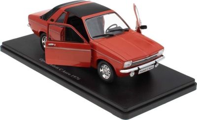 Opel Kadett C Aero 1976 röd - skala 1:24