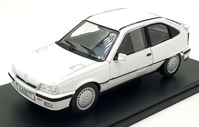 Opel Kadett E GSI 1985 - skala 1:24