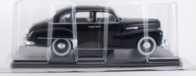 Opel Kapitän 1951 svart - skala 1:24