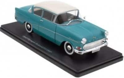 Opel Olympia Rekord P1 1957 blå/vit - skala 1:24