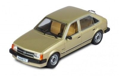 Opel Kadett D 1981 beige/guld - skala 1:43