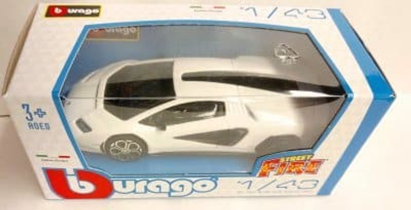 Lamborghini Countach LPI 800-4 vit - skala 1:43