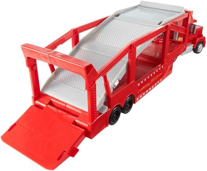 Mack Transporter – Disney Cars