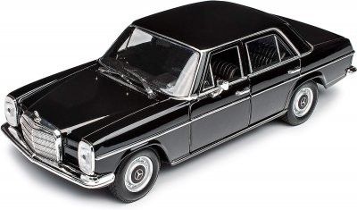 Mercedes Benz 220 svart - skala 1:24