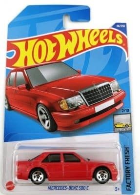 Mercedes Benz 500 E röd - Hot Wheels 1:64