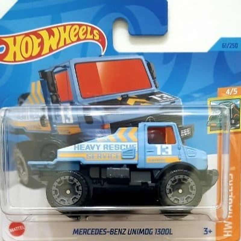 Mercedes Benz Unimog 1300 ljusblå - Hot Wheels 1:64