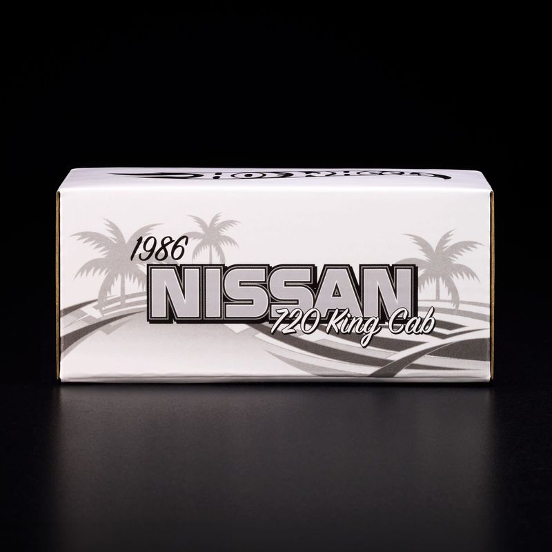 Nissan 720 King Cab custom - Hot Wheels RLC 1:64