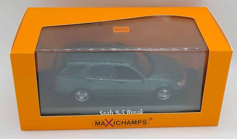 Saab 9-5 Kombi 1999 mörkgrön - skala 1:43