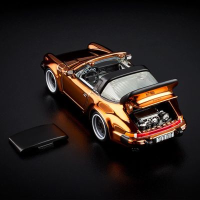 Porsche 911 Turbo 3.3 Targa Bronze - Hot Wheels RLC 1:64