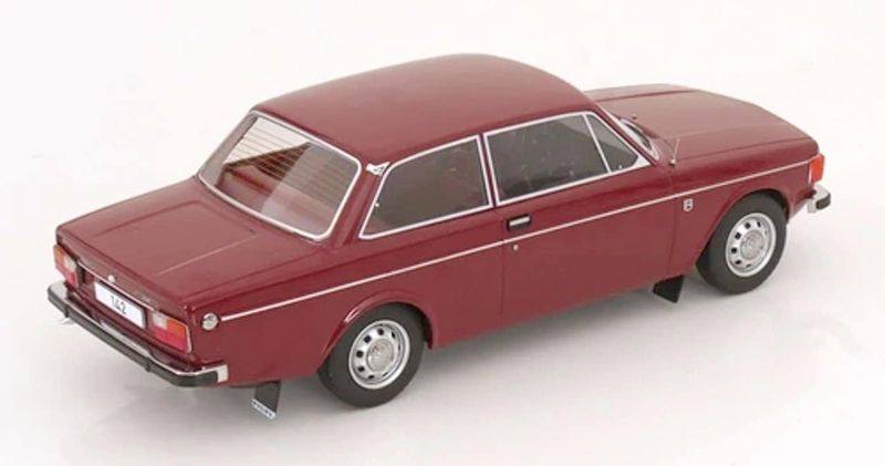 Volvo 142 1973 röd - skala 1:18
