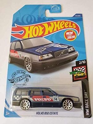 Volvo 850 Estate no 14 silver - Hot Wheels 1:64