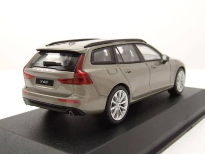 Volvo V60 2018 Pebble grå - skala 1:43