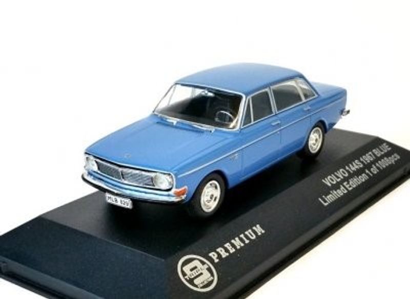 Volvo 144 S 1967 blå - skala 1:43