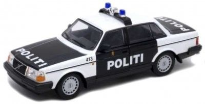 Volvo 240 GL Polis Norge - skala 1:24