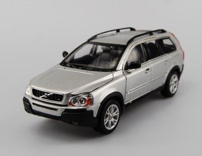 Volvo XC90 - silver - skala 1:24
