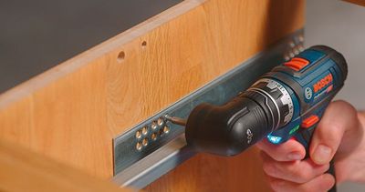 Bosch GSR 12V-15 FC Borr-/skruvdragare 12V inkl. 3st chuckar (2x2,0ah)
