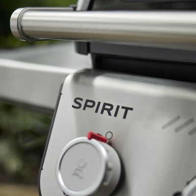 Weber Spirit E-325 Gasolgrill 3-brännare
