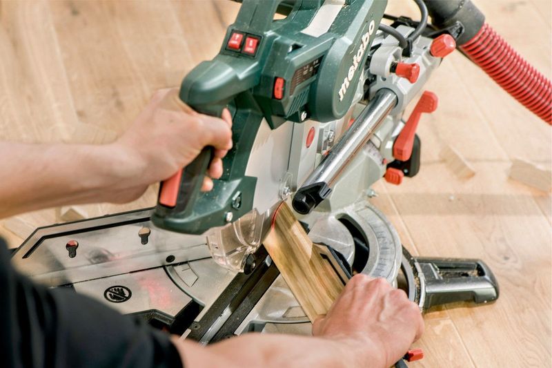 Metabo KGSV 72 Xact SYM Kapsåg (216mm)