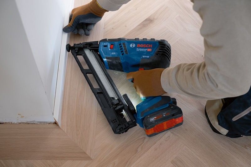 Bosch GNH 18V-64 MD Dyckertpistol 18V 1,6mm 34° L-BOXX (utan batterier)