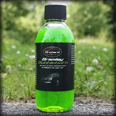 Orchard Autocare Bramley Bubble Bath - Schampo (250ml)