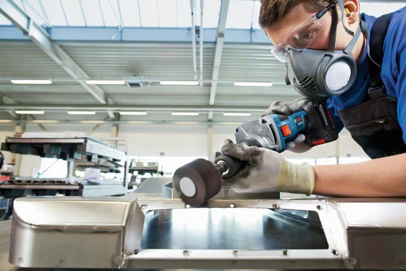 Bosch GGS 18V-10 SLC Rakslip 18V L-BOXX (Utan batterier)