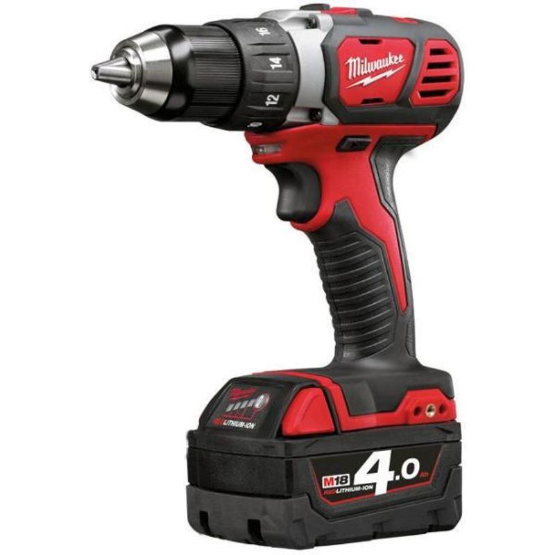 Milwaukee M18 BDD-402C Borr-/Skruvdragare 18V (2x4,0ah)